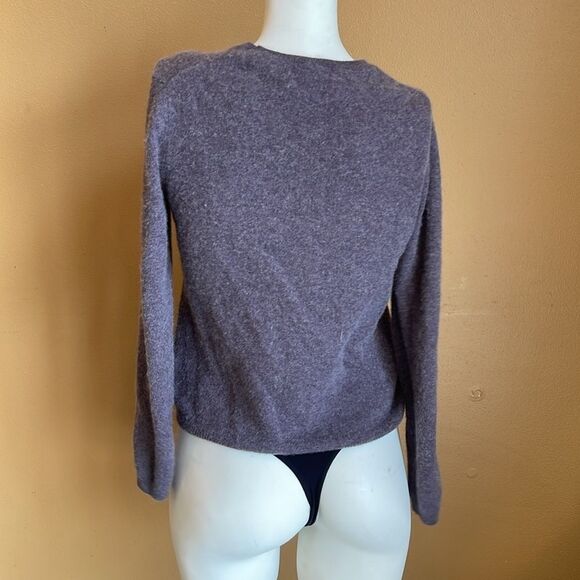 TAHARI 100% Cashmere Crew Neck Pullover Purple Sweater sz L - Picture 4 of 9